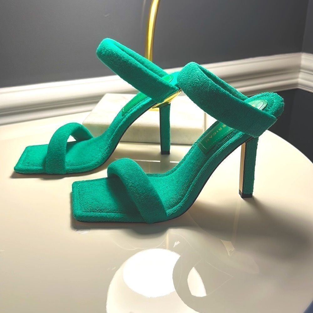 GOOD AMERICAN TERRY CLOTH SLIDE HEELS